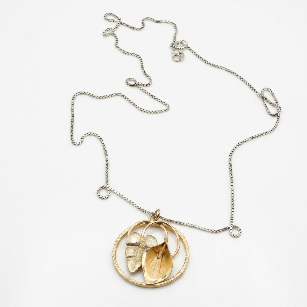 Gold Mother Nature Leaf Motif Necklace - Estate Jewelry Priced Right