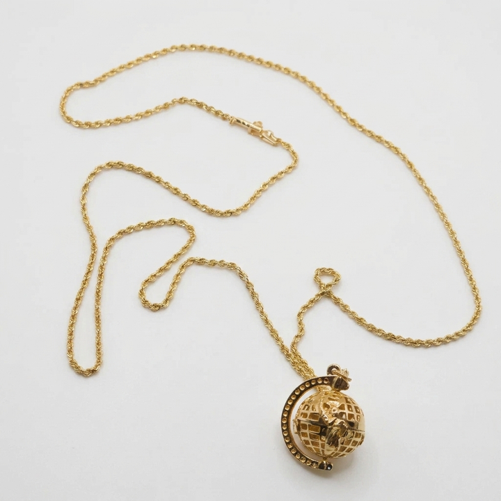 14K Gold Spinning Globe & Rope Chain Necklace