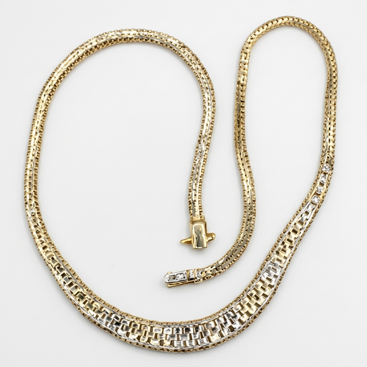 Reversible Tri-Color Gold Graduated Omega Necklace - Estate Jewelry Priced Right