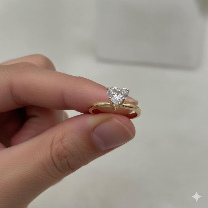 Gold & Simulant Heart Diamond Love Ring