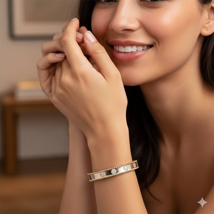 14K Gold Glitter Diamond Bangle Bracelet