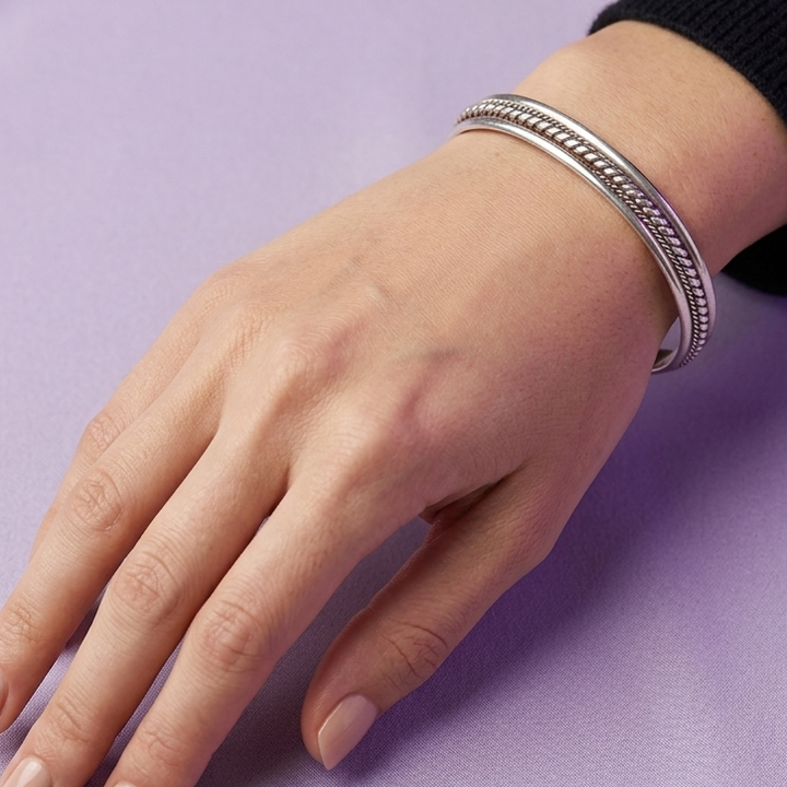 Elegant Sterling Silver Twisted Ropes Cuff Bracelet