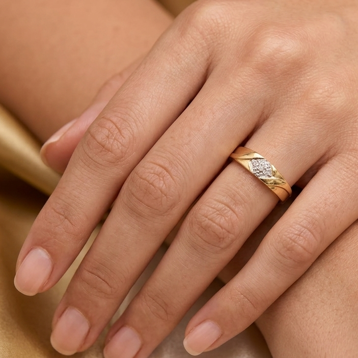 14K Gold, Prong Set Mini Diamond Cluster Elegant Ring
