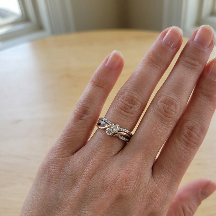 14K Gold & Pave Diamond Wavy Ribbon Elegant Ring