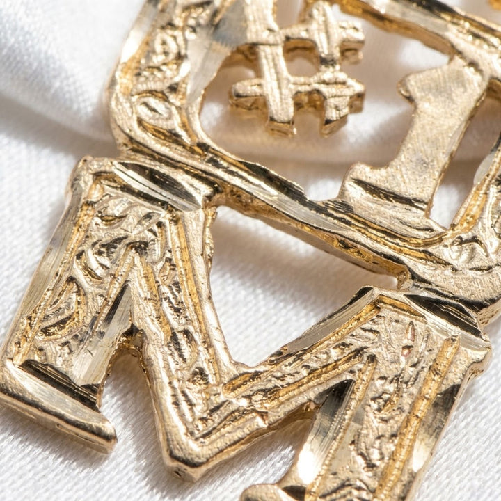 14K Gold "#1 MOM" Open Work Necklace