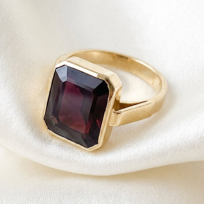 22k Gold & (est.)3.0+ Carat Cushion Cut Garnet Cocktail Ring