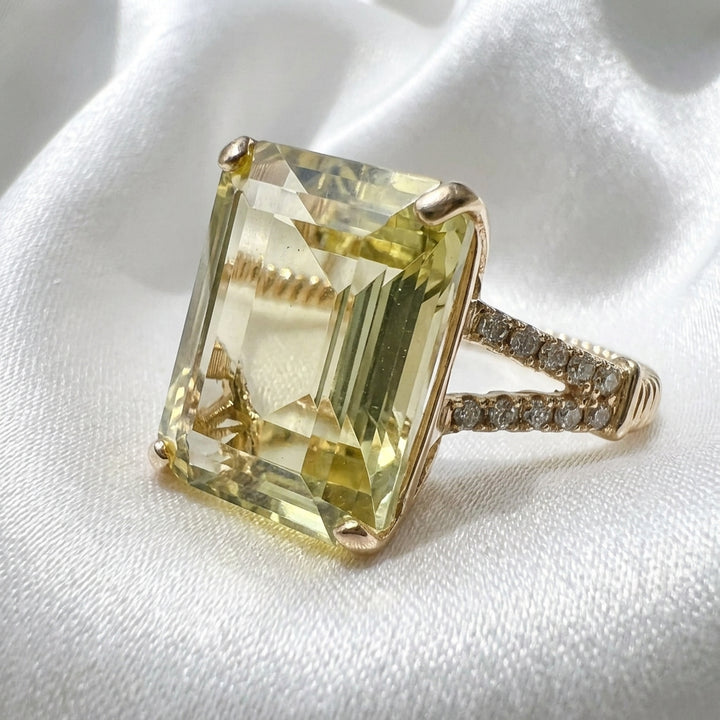 14k Gold & (est.)3.0+ Carat Cushion Cut Light Green Quartz Cocktail Ring