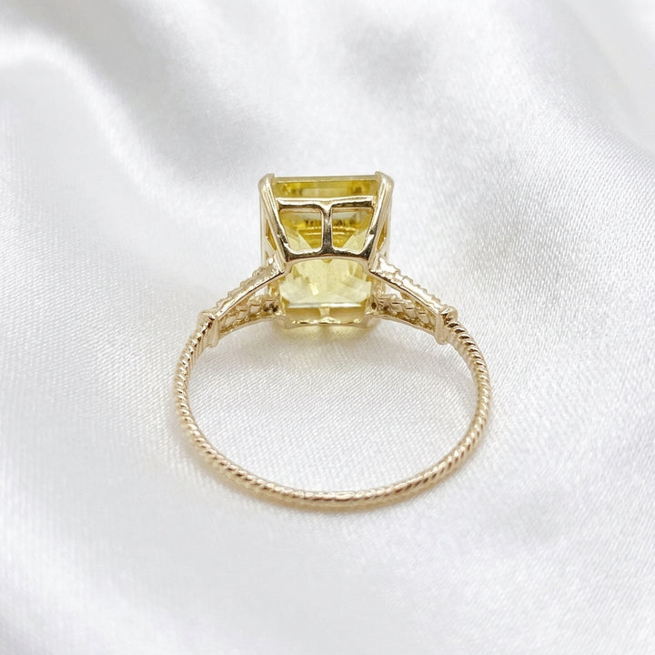 14k Gold & (est.)3.0+ Carat Cushion Cut Light Green Quartz Cocktail Ring