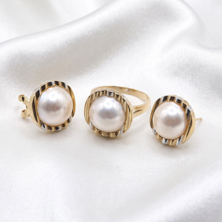 Large 14K Gold & Mabe Pearl Ring and Earrings Set