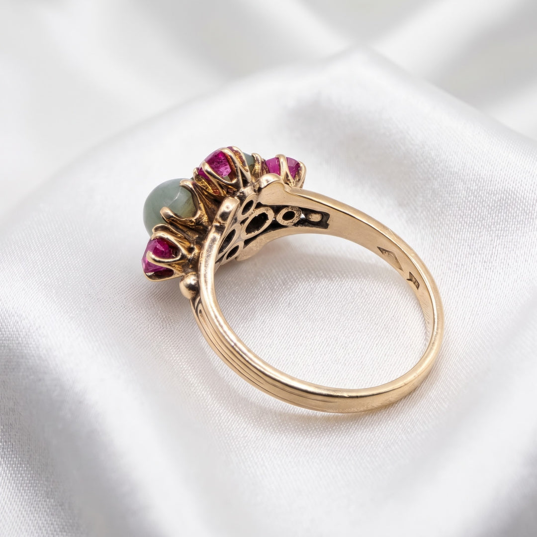 Mid-Century 14K Gold, Chatoyant and Ruby Sapphire Elegant Ring
