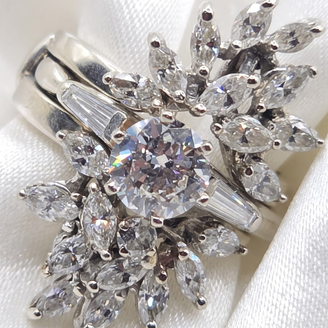 14K Gold & Diamond Statement/Engagement Ring w Enhancer