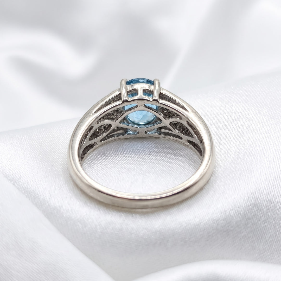 14K Gold & Rich Blue Topaz Art Deco Cocktail Ring