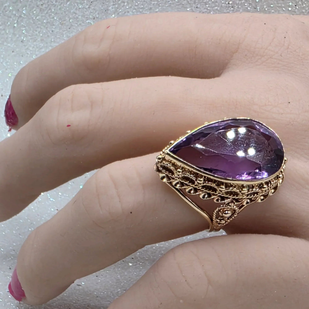 Gold, Large Amethyst Statement Ring - Estate Jewelry Priced Right