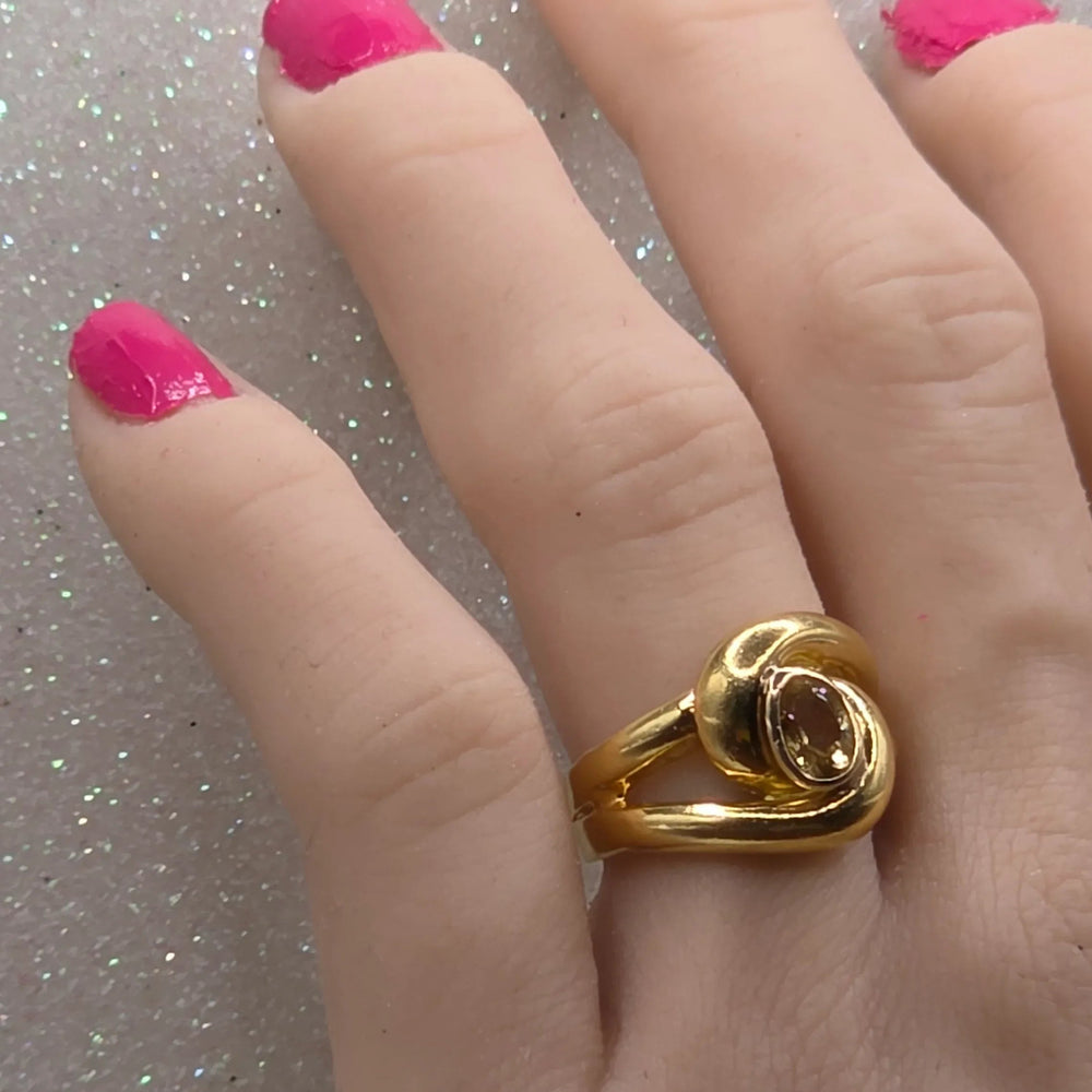 Sparkling Lt Orange Citrine Gold Ring - Estate Jewelry Priced Right