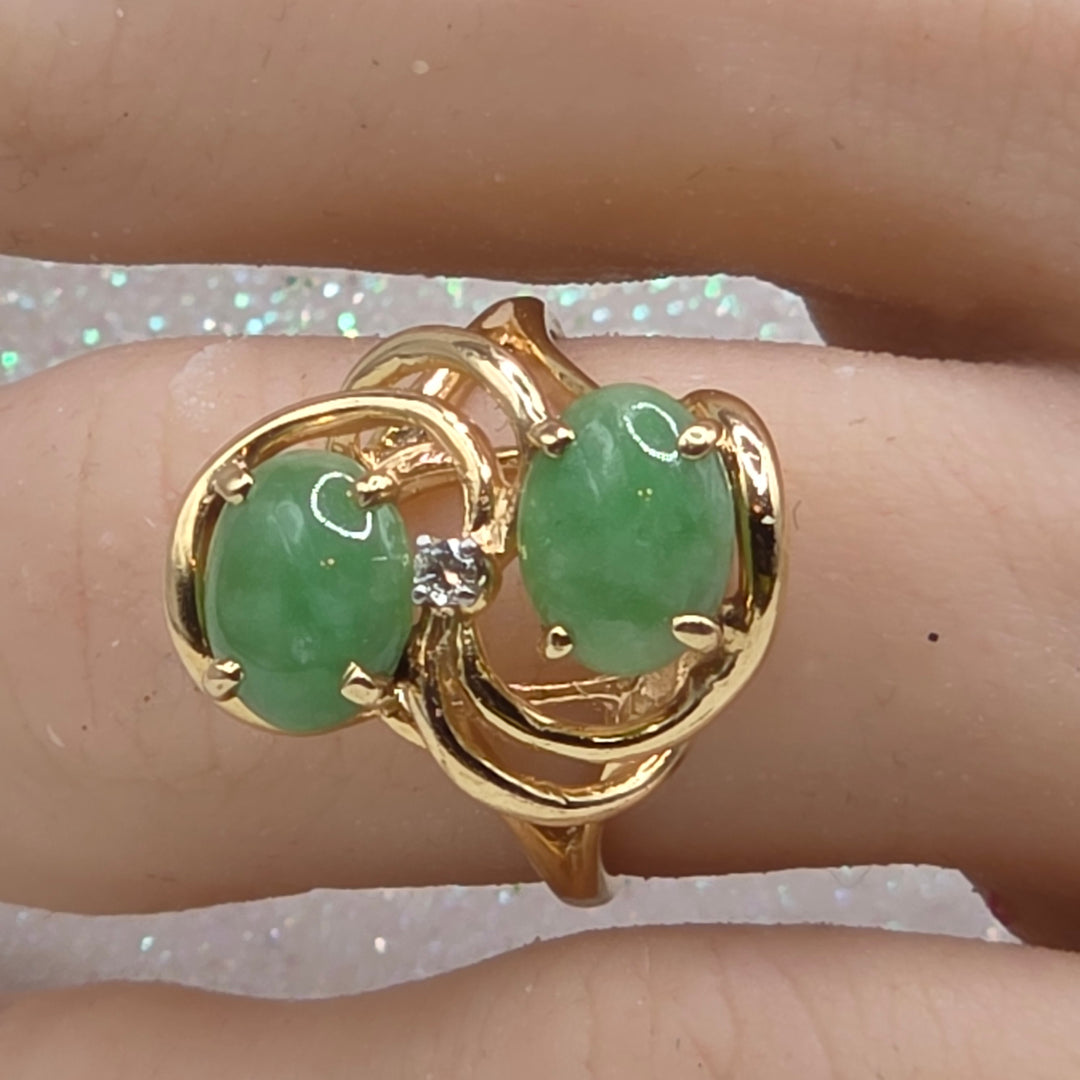 Gold, Cabochon Jadeite & Diamond Ring