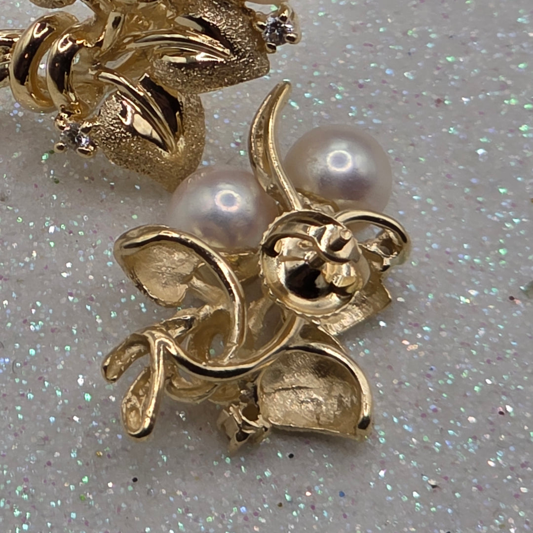 Gold, Diamond & Pearl Flower Earrings