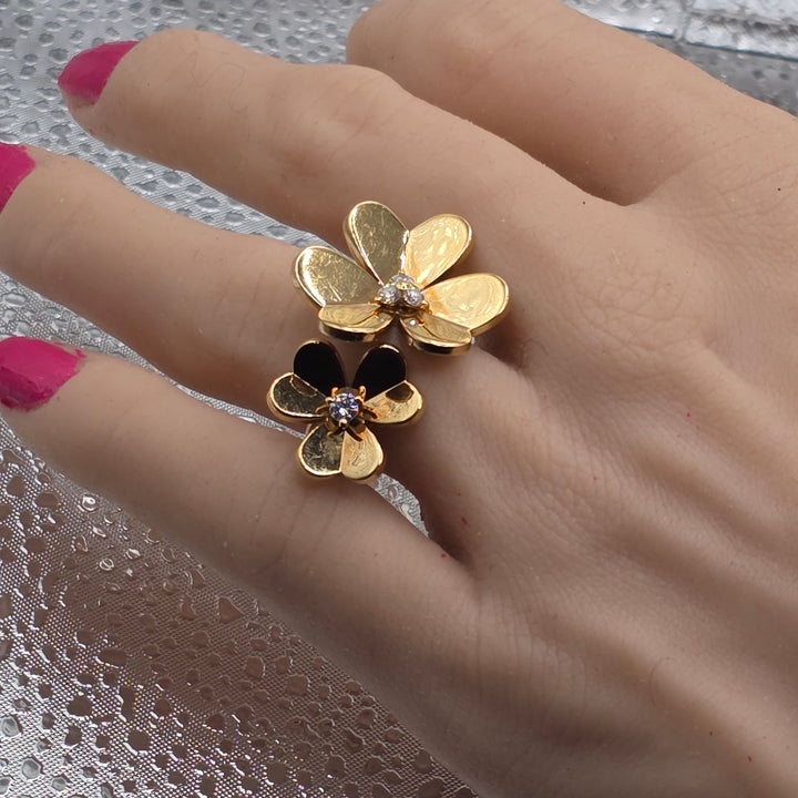 Gold & Diamond Van Cleef & Arpels Frivole Ring