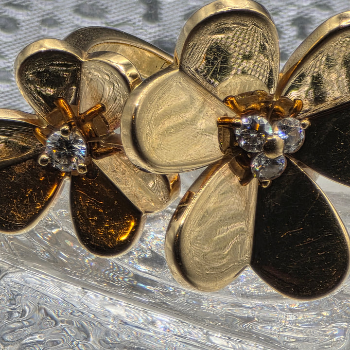 Gold & Diamond Van Cleef & Arpels Frivole Ring