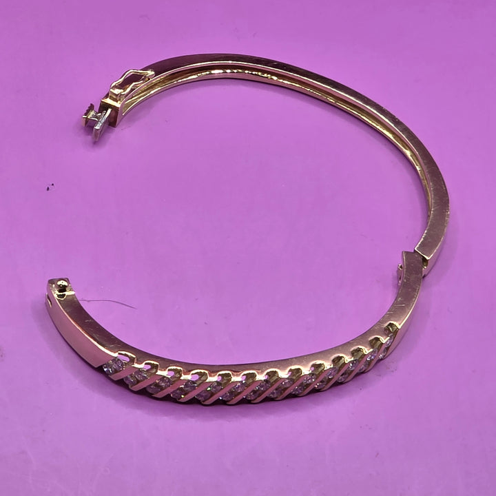 Gold & Diagonal Diamond Bangle Bracelet