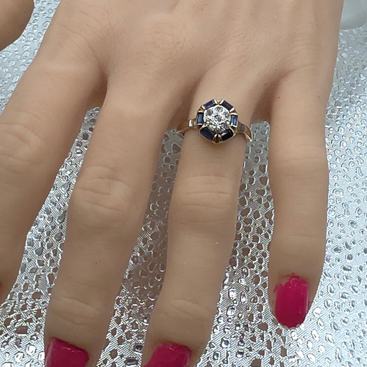 Gold, Diamond & Deep Blue Sapphire Hinged Shank Ring