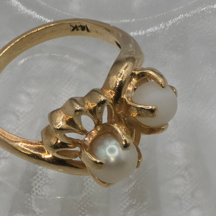 Gold & Pearl Up-Down Flower Ring
