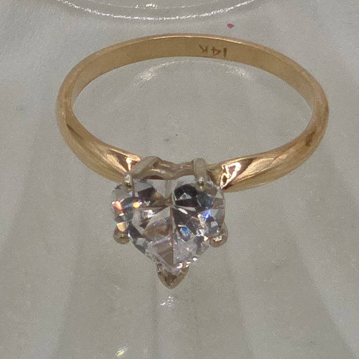Gold & Simulant Heart Diamond Love Ring