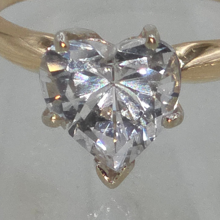 Gold & Simulant Heart Diamond Love Ring