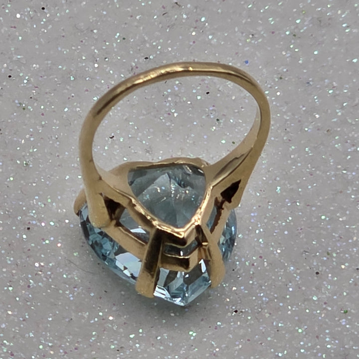 Gold and Natural Aquamarine Heart Ring