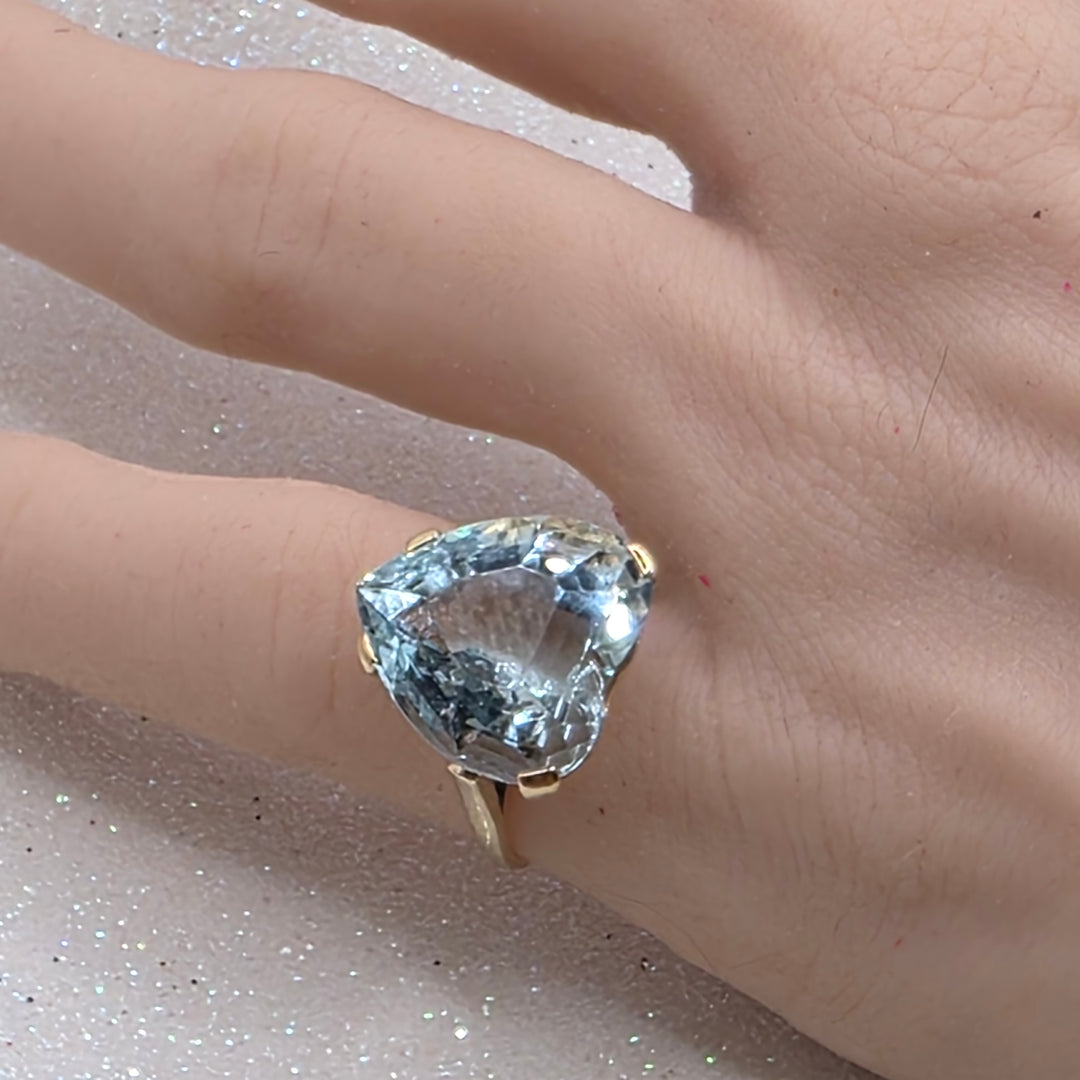 Gold and Natural Aquamarine Heart Ring