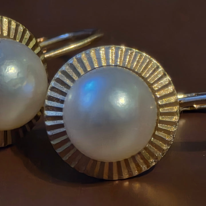 Gold & Pearl Scalloped Halo Stud Earrings