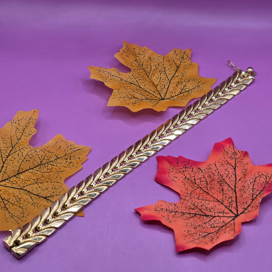 Gold Panel, Partially Textured Link Bracelet