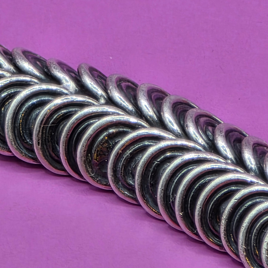 Sterling Silver Scallop Link Bracelet