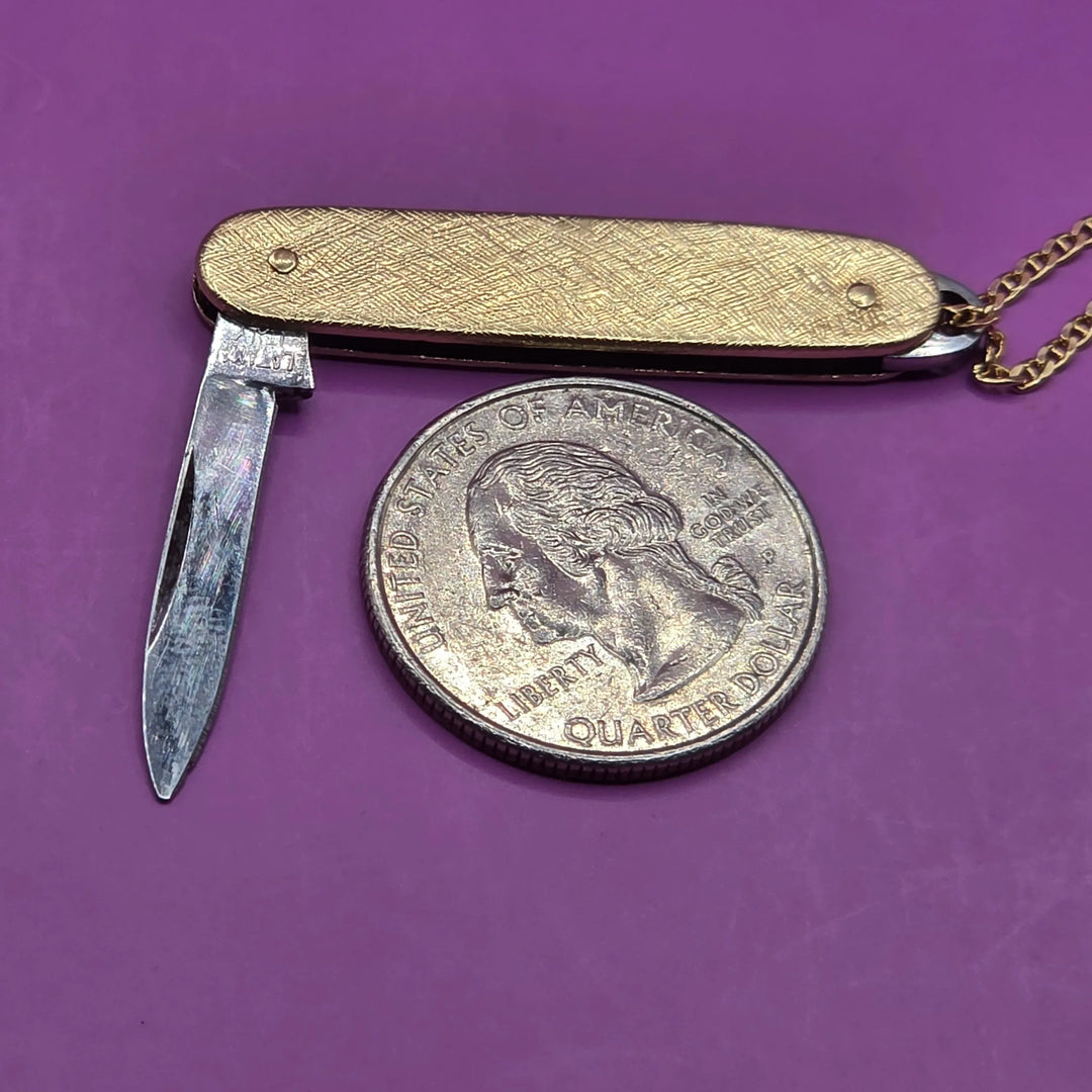 Gold Anchor Link Necklace w/ Miniature Jackknife - Estate Jewelry Priced Right