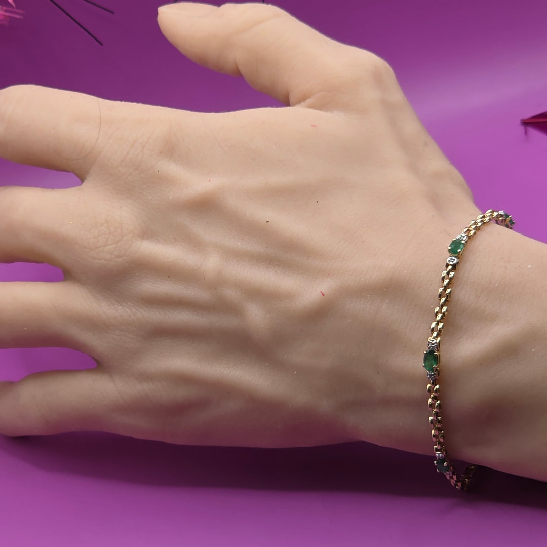 Gold, Diamond & Emerald Bracelet and Earrings Set