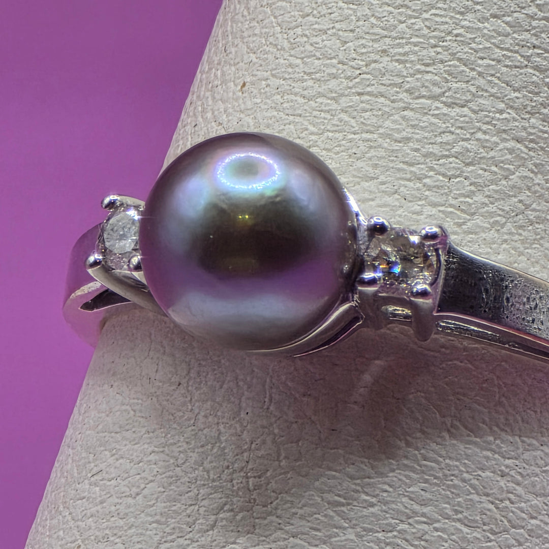 Gold, Grey Pearl & Diamond Earrings & Ring Set