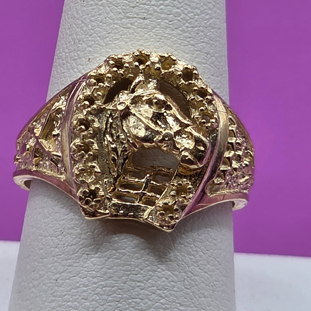 Gold Equestrian Winners Circle Ring