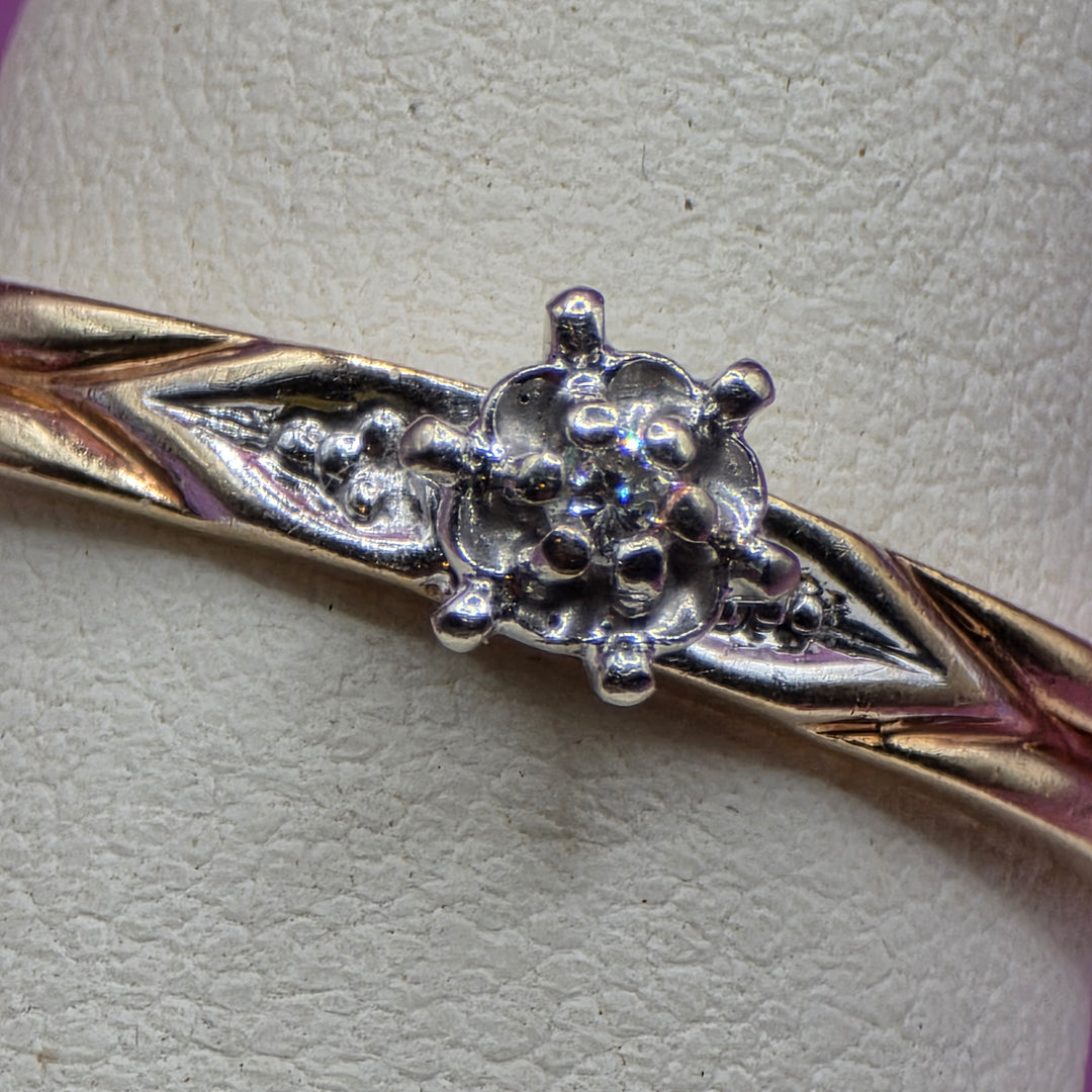 Gold and Solitaire Illusion Set Diamond Petite Ring