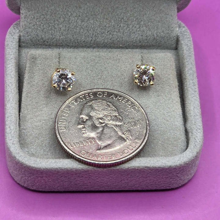 14K Gold & Diamond Stud Earrings