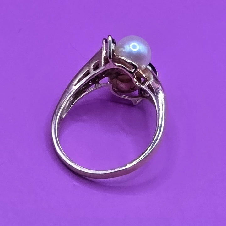 14K Gold, Sapphire, Pearl and Diamond Ring
