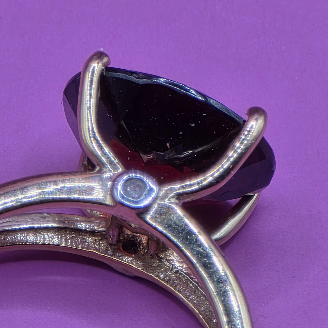 10K Gold, Diamond & Solitaire Garnet Cocktail Ring