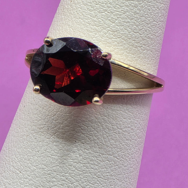 10K Gold, Diamond & Solitaire Garnet Cocktail Ring