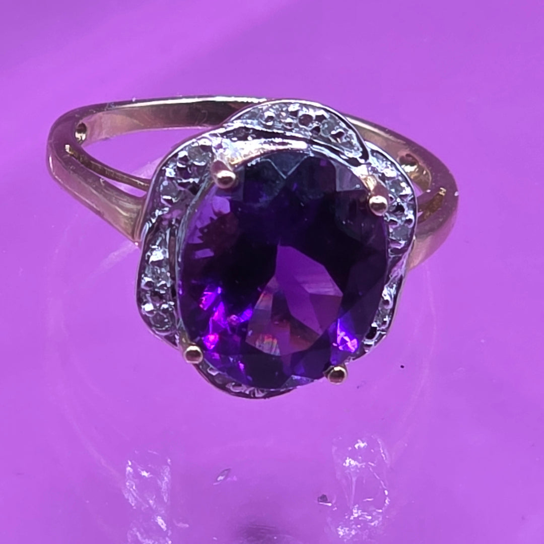 10K Gold & Solitaire Amethyst Evening Ring