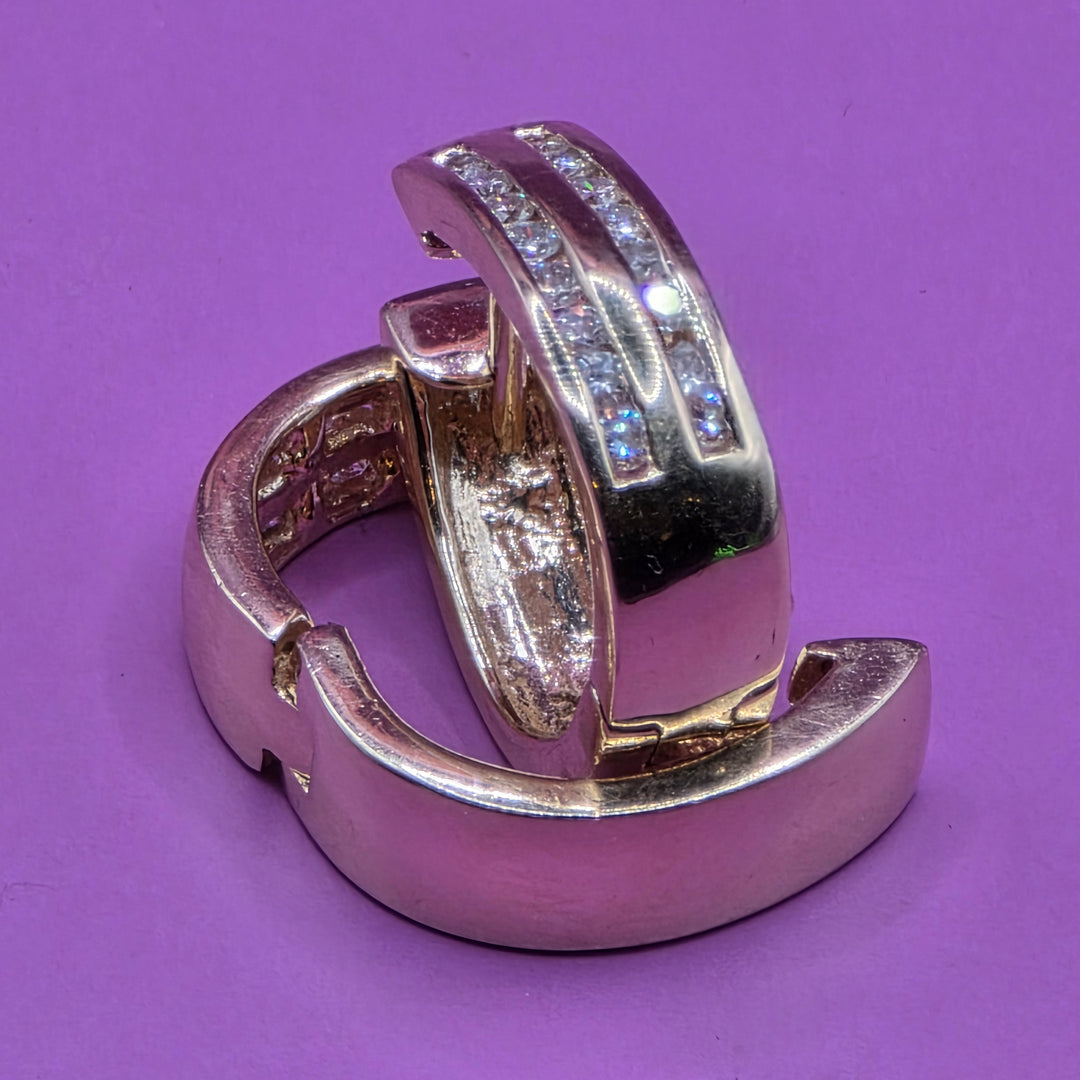 14K Gold & Diamond Small Hoop-Huggy Earrings