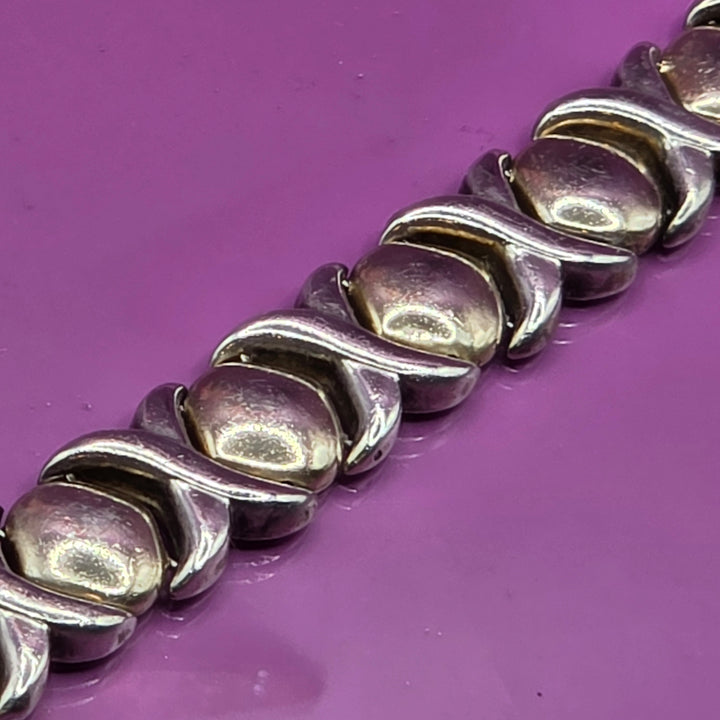 Sterling Silver Hugs & Kisses Large Link Bracelet