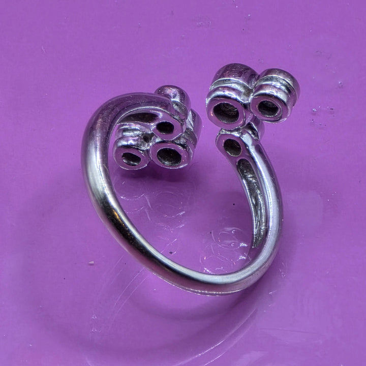 14k White Gold Random Pebbles Statement Ring