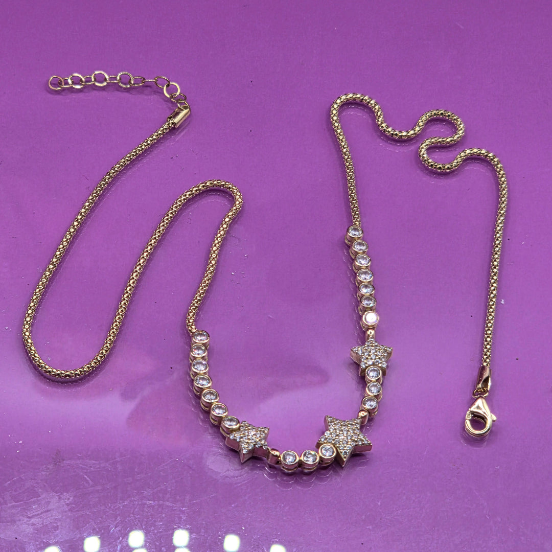 Elegant Gold and Diamond Starry Necklace