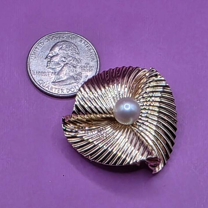 Vintage Tiffany & Co 14K Gold & Pearl Swirled 3D Brooch