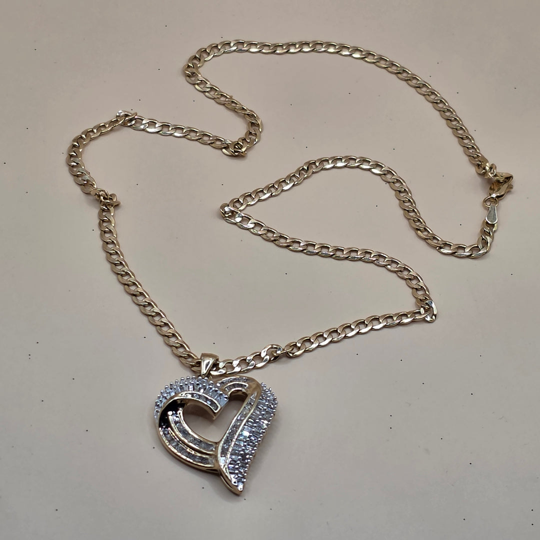 14K Gold & Diamond Asymmetrical Heart Necklace