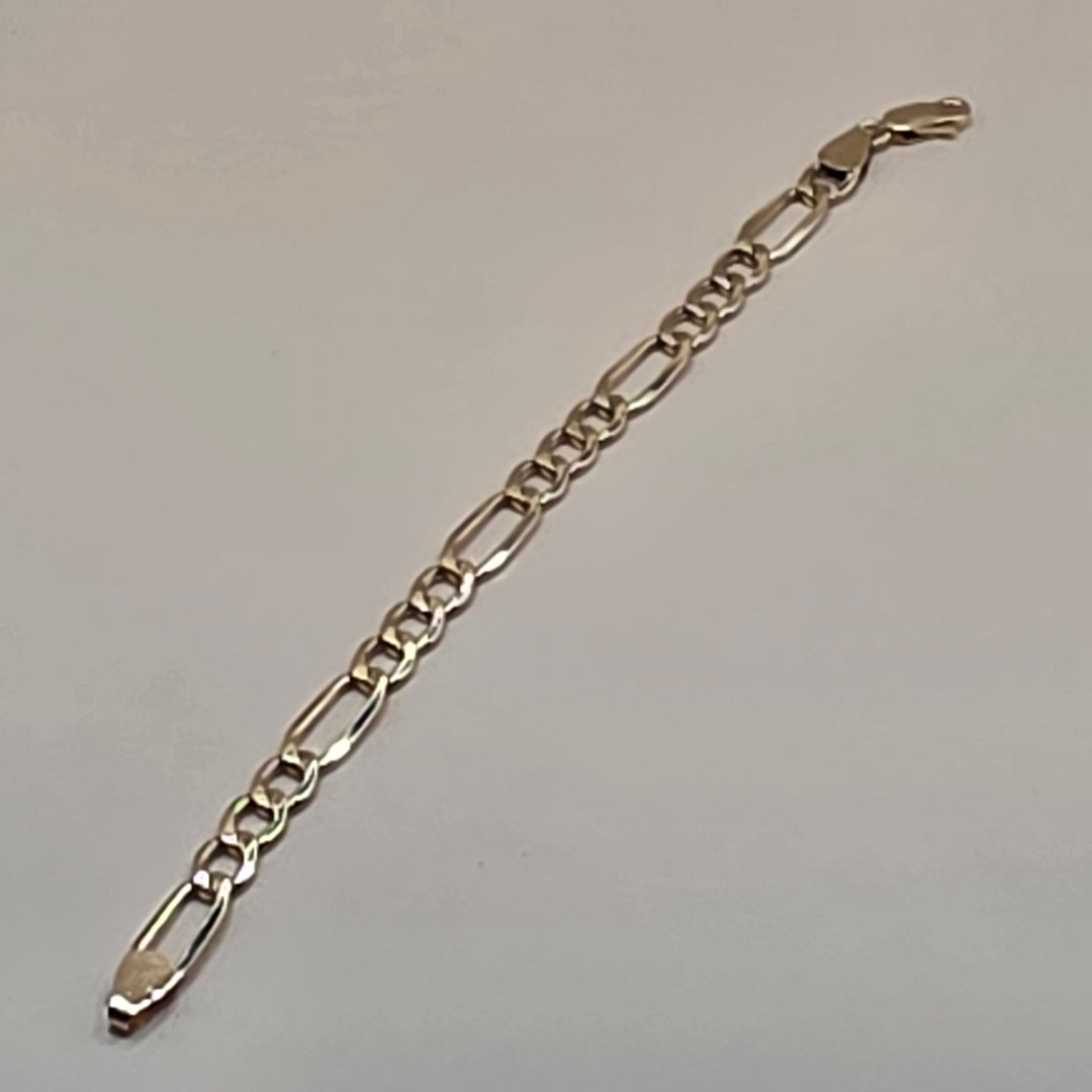 18K Gold Traditional Figaro Link Bracelet