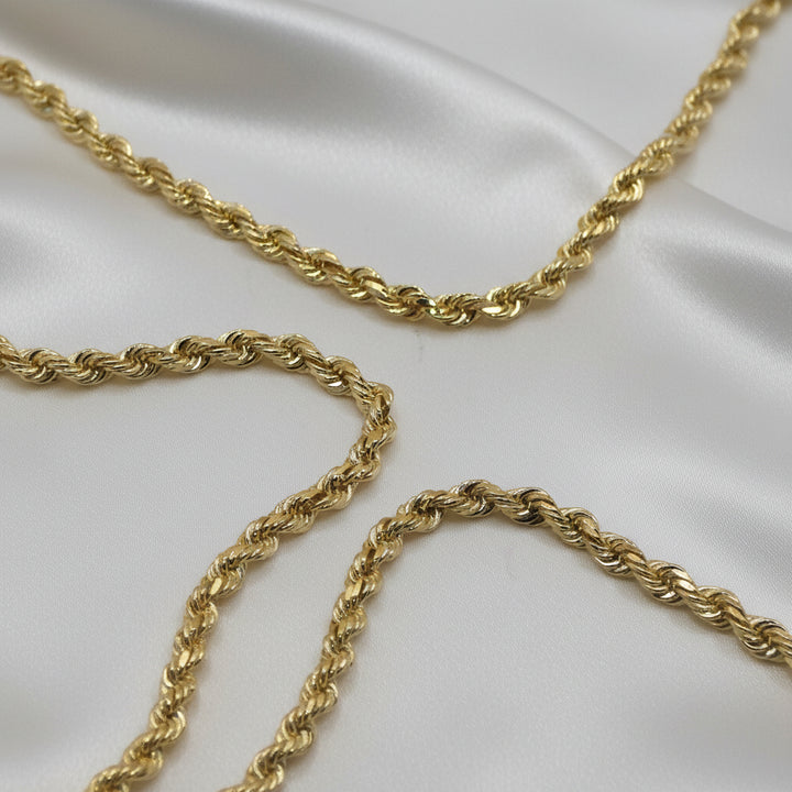 14K Gold Spinning Globe & Rope Chain Necklace